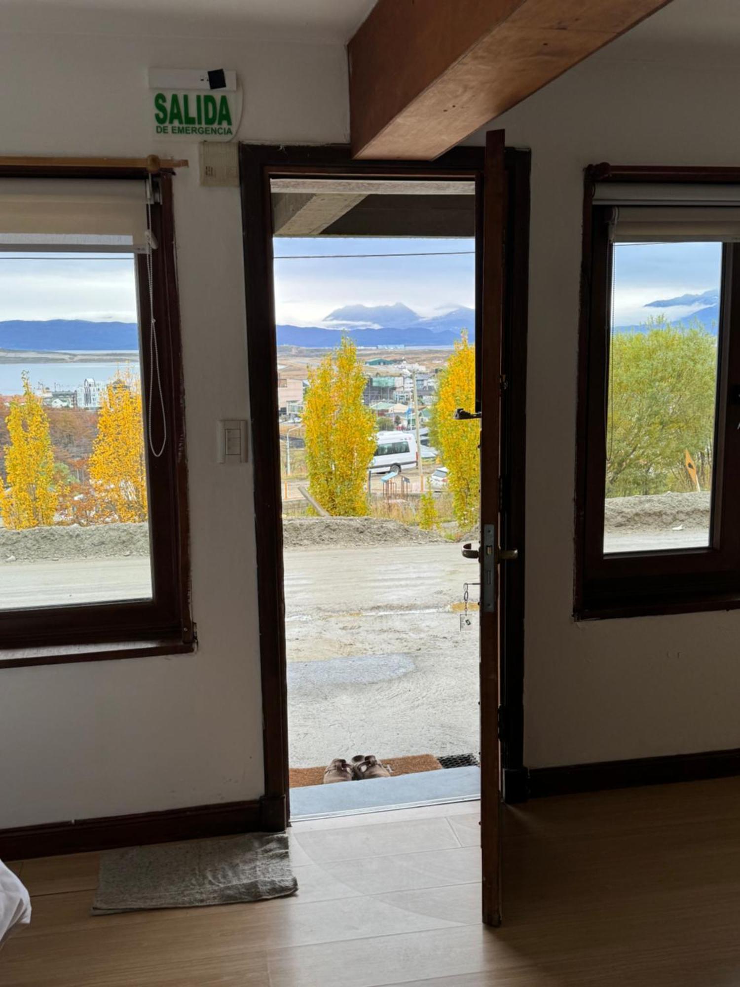 Mirando Al Canal Ushuaia Kültér fotó