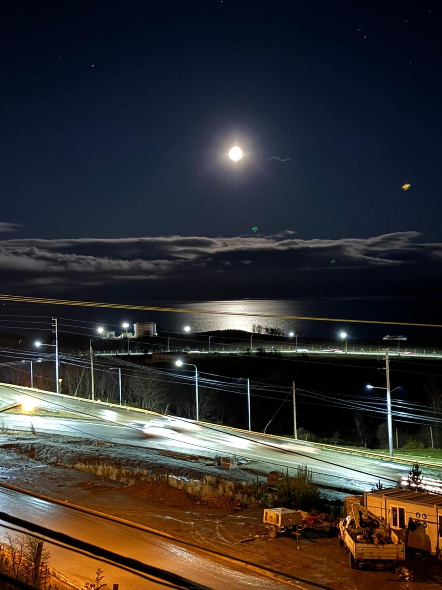Mirando Al Canal Ushuaia Kültér fotó