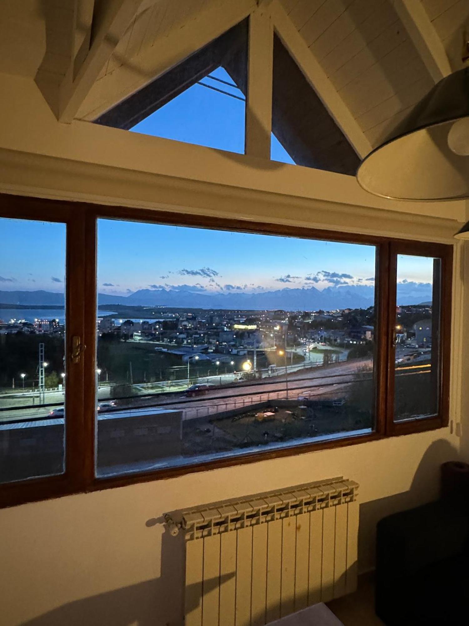 Mirando Al Canal Ushuaia Kültér fotó